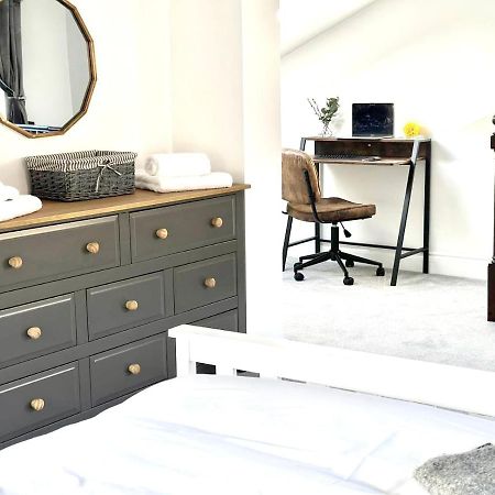 Cosy One Bedroom Apartment トローブリッジ エクステリア 写真