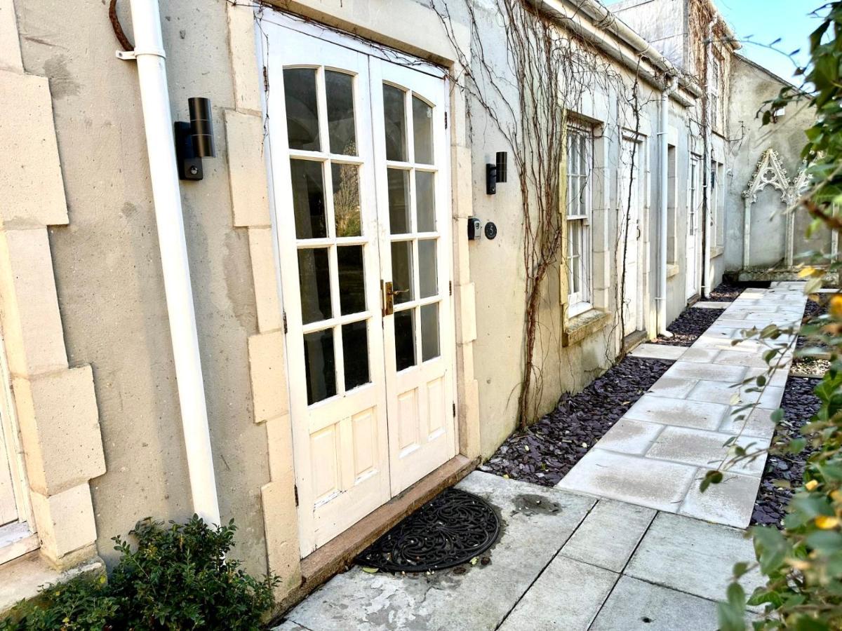 Cosy One Bedroom Apartment トローブリッジ エクステリア 写真